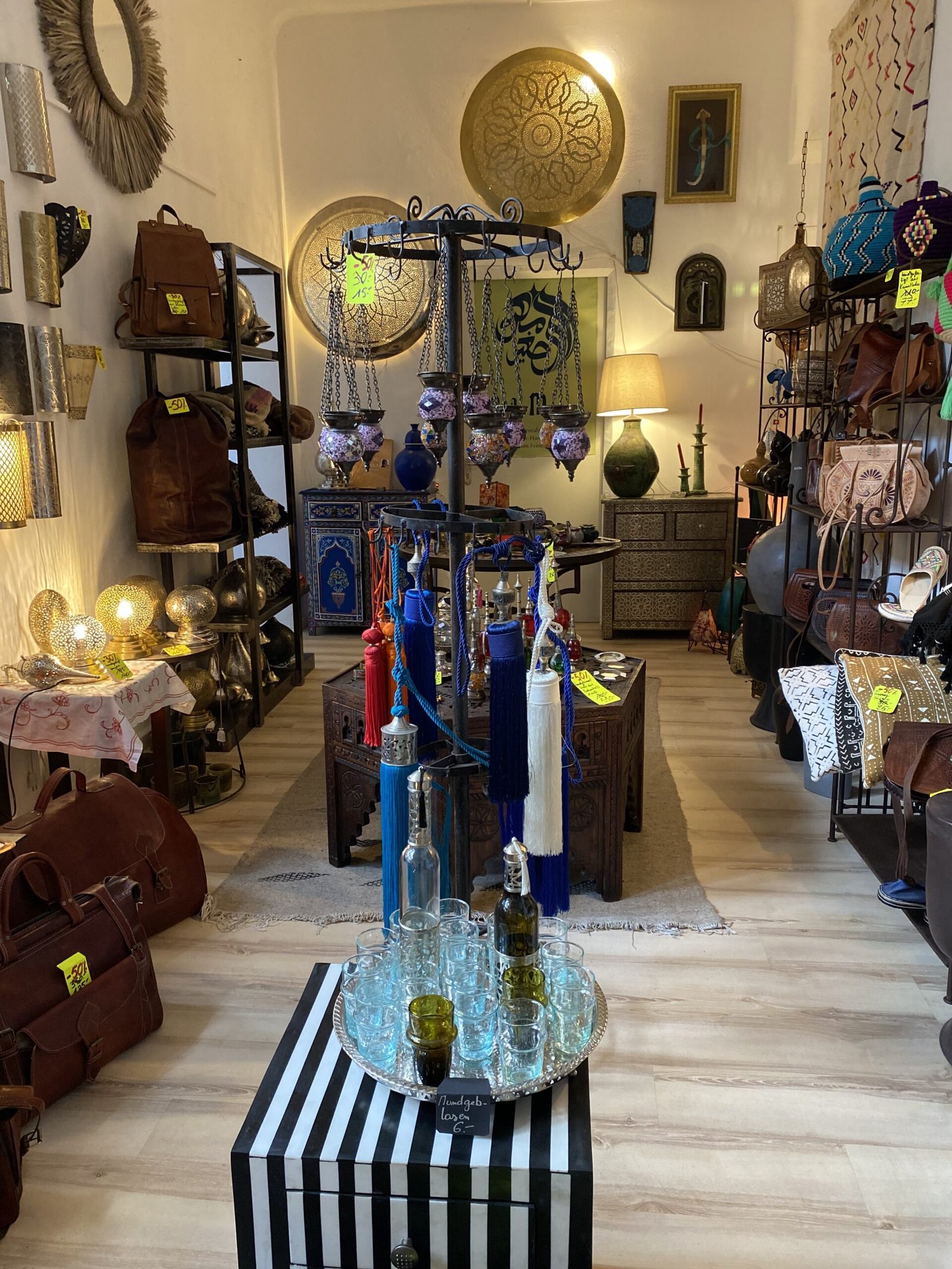 B6906FEB-0436-4F88-B990-8477B6B62410