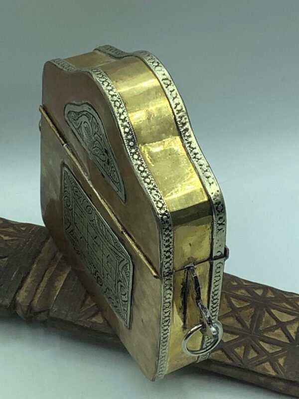 Abendtasche der Berber aus dem Hohen Atlas für besondere Anlässe – Bild 8